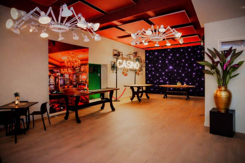 venue13-casino-avond-entertainment-bedrijfsevent Casino-entertainment tijdens een avondprogramma bij Venue13